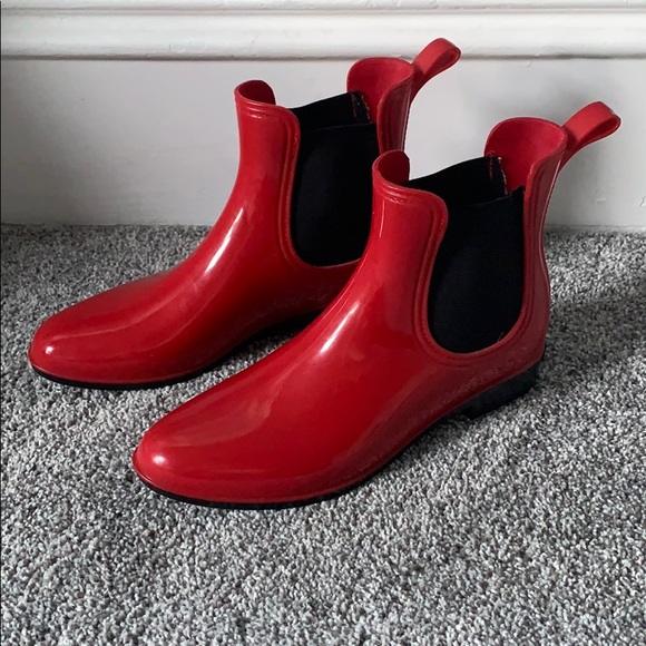 Shoes - ❣️Red Rain Boots🎒